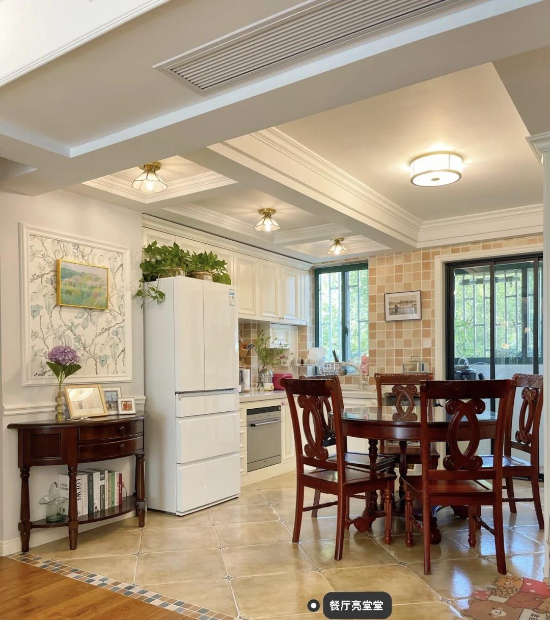 我敢说，这套70㎡小户型比很多房子还要有品质，进门就被惊艳了