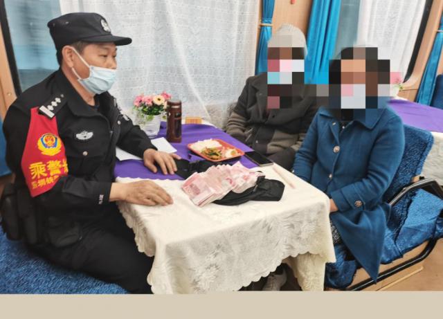 读特 深圳一对夫妻在返乡火车上大打出手 乘警及时调解解心结