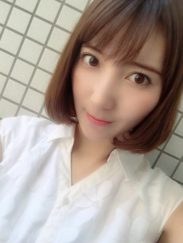 短发|清纯漂亮的短发美女