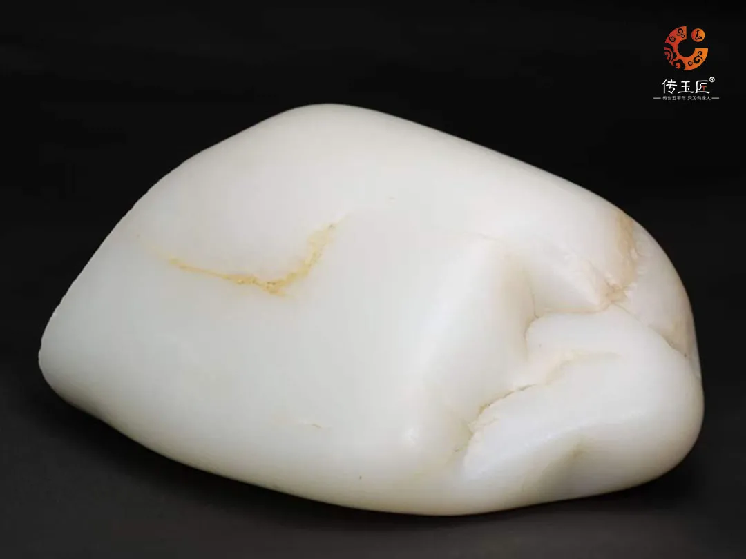 文玩|【和田玉口诀】籽看皮，沁看底，山料看质地！