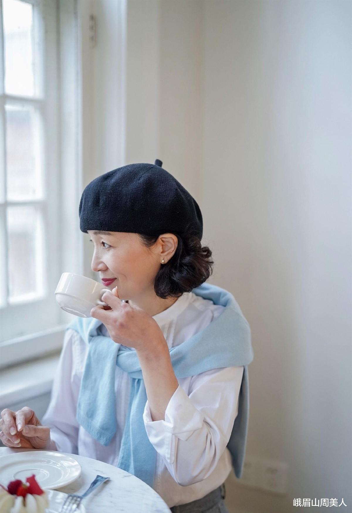 峨眉山周美人|这才是50岁普通人的穿衣典范，不年轻、不漂亮，也可以优雅老去