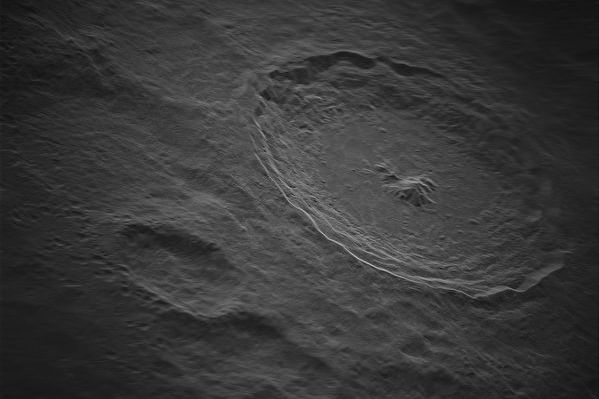 月球 雷达新技术拍摄到迄今最高分辨率月球照片