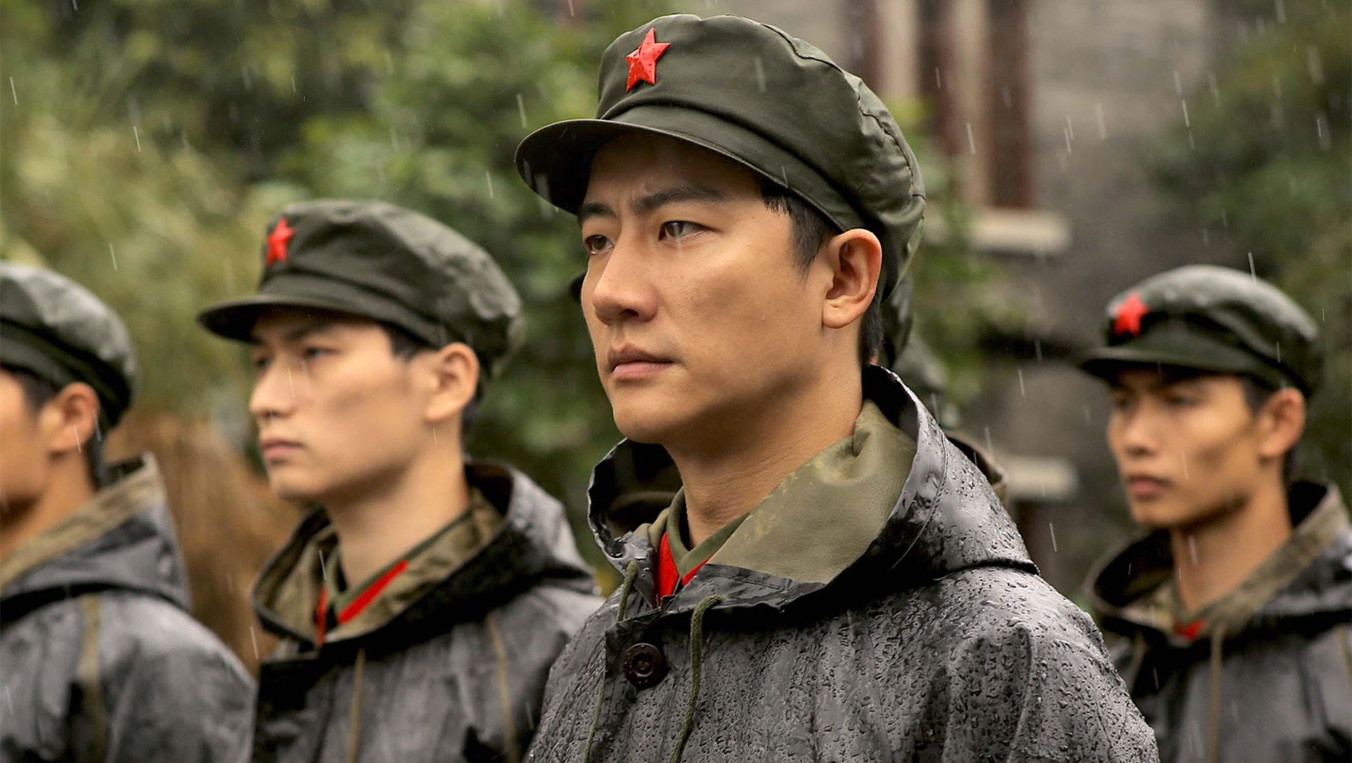 冯小刚|为什么说冯小刚的《芳华》是一部公知电影？看看剧情就知道了