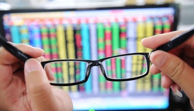 股价 中国股市：一旦出现“长阴倒拔杨柳”，坚决捂股，不赚钱都难！