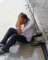  “家里安排的相亲对象，小姐姐说她32岁了！”网友：你确定满18岁了？哈哈哈哈