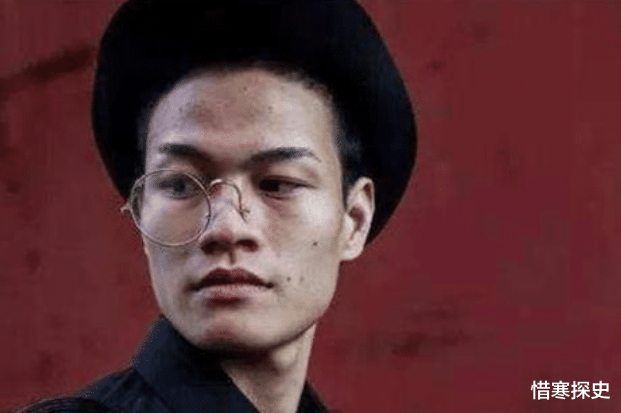 吉林市|2006年，11岁少年创“杀马特家族”，两次退出后创业为自己正名