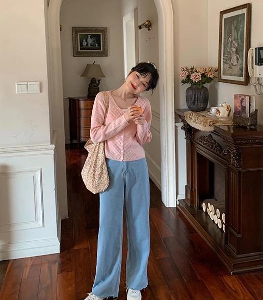 南風輕輕說 春天櫻花季一般的“粉色系穿搭”，時尚顯白又高級，誰穿誰溫柔