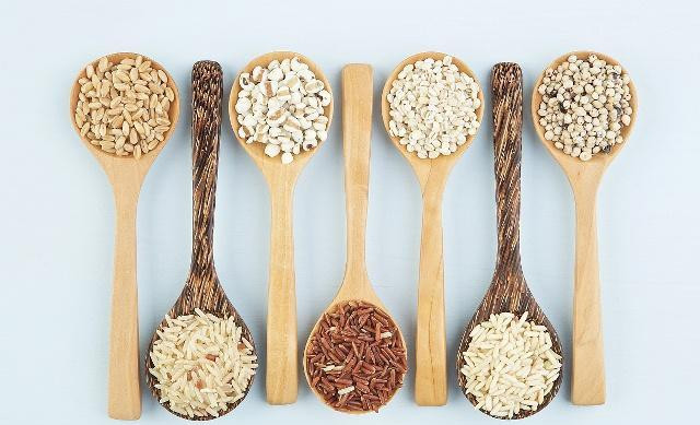 血糖|糖尿病人常吃粗粮可以降血糖？提醒：4种粗粮吃多了，反而升血糖