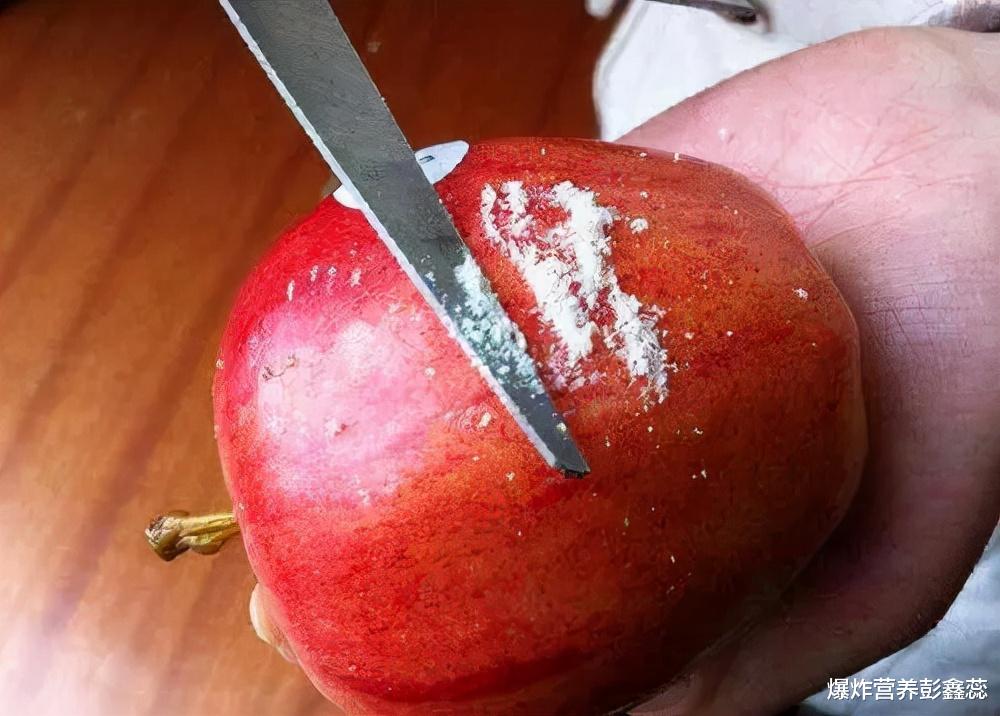 苹果|吃苹果可以“降血脂”？怎么吃更健康？营养师告诉你3个准则