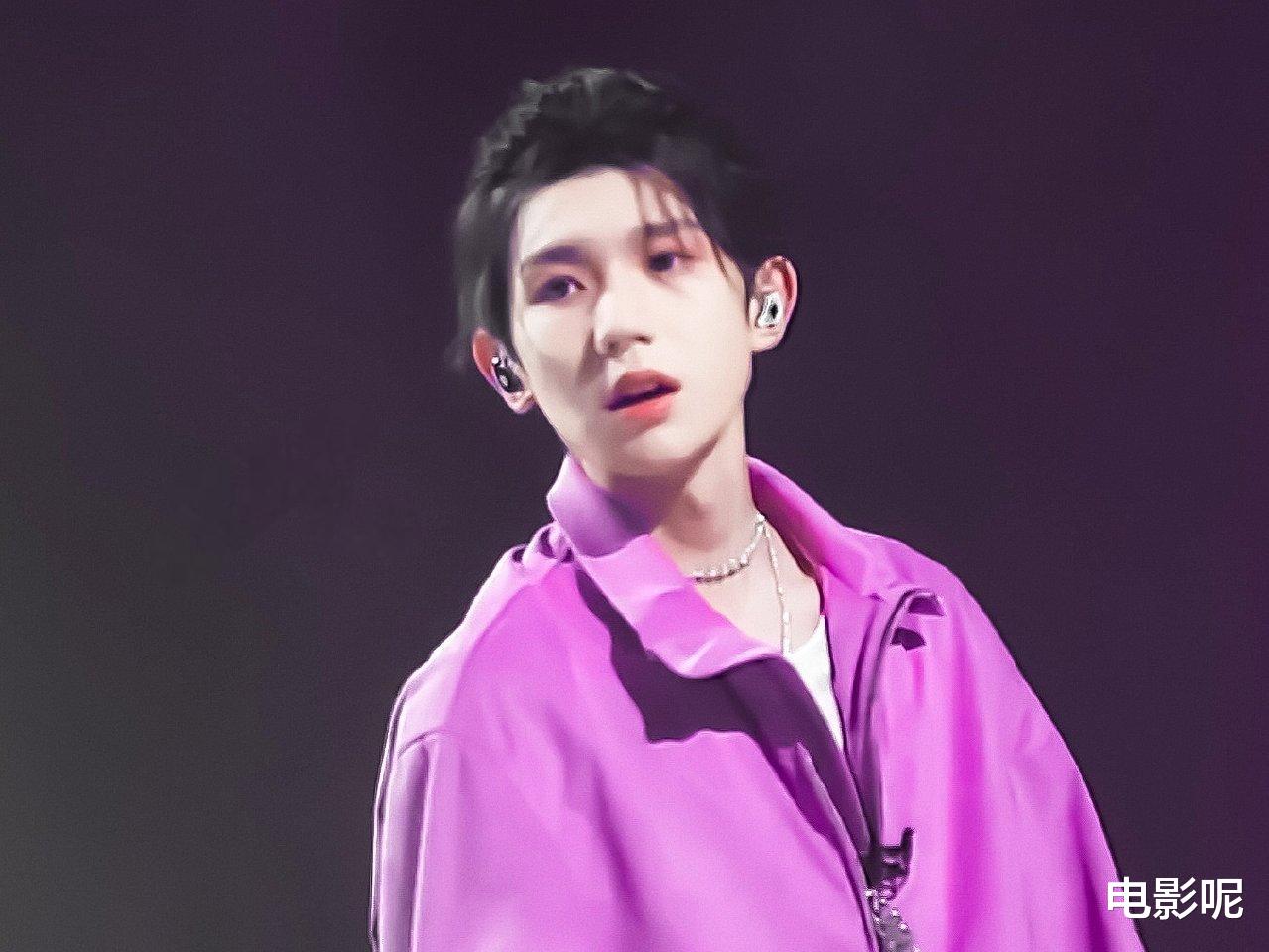 王源|王源新节目开播首立flag，语惊四座引人夸，前辈的话功不可没