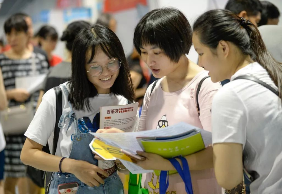 大学|学生“最后悔”选择的专业，学习难、就业也难，看你是否选择