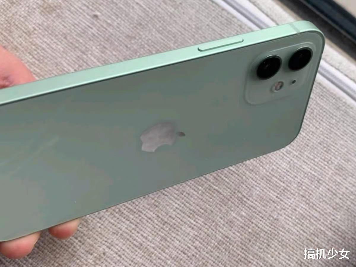 蘋果|取代iPhone6s，蘋果新“釘子戶”手機誕生，7個月賣出1億臺