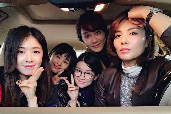 杨紫|刘涛晒照为杨紫庆生，“欢乐四美”只有一个人没有为杨紫庆生