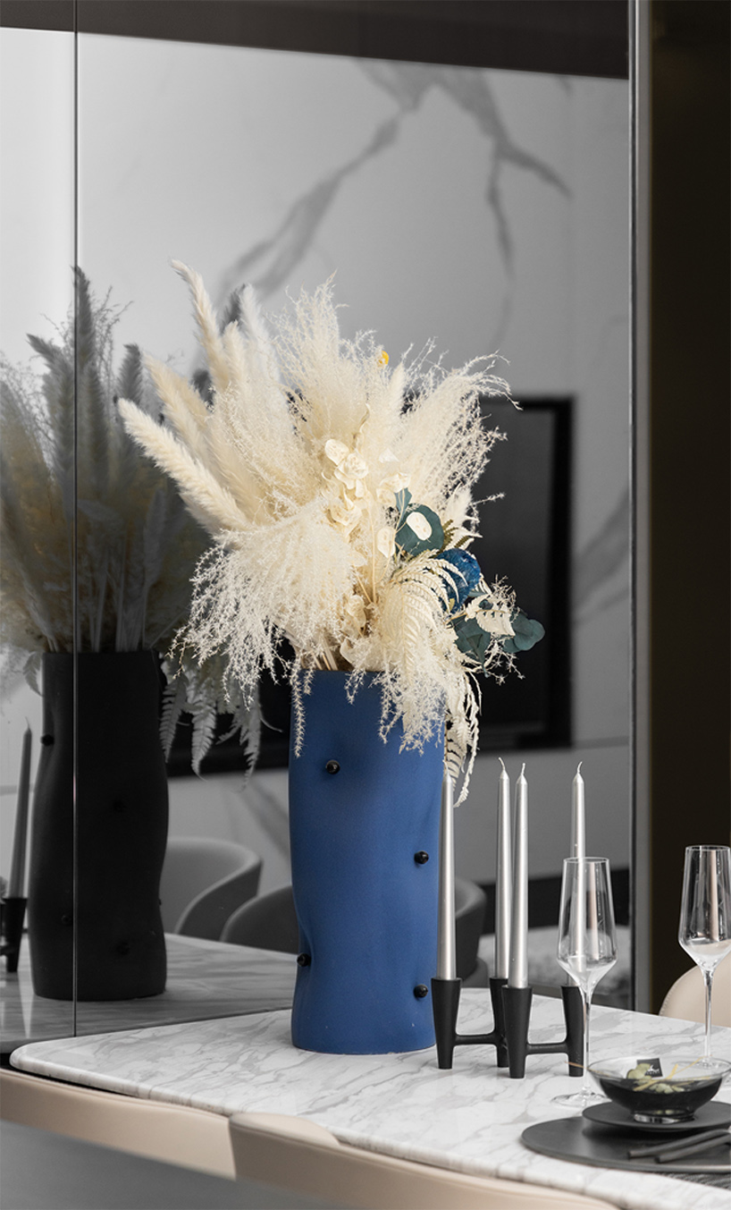 格斯设计|98平米三房二厅，现代简朴风格家居，白灰啡色极简设计，好治愈