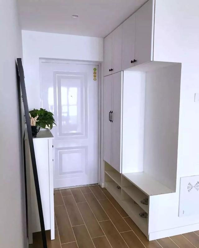 鞋柜+换鞋凳+收纳组合，这个柜子能顶一间房，漂亮又实用！