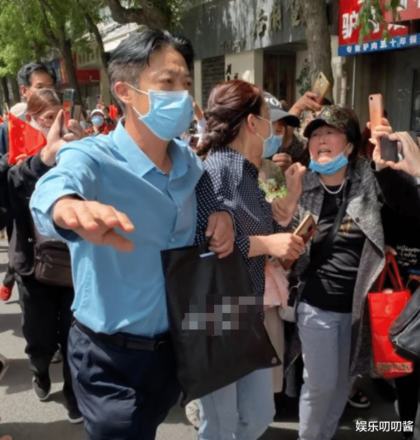 许敏|大快人心！曝许敏反击网暴，杜粉收法院传票，网友：一个都不能少