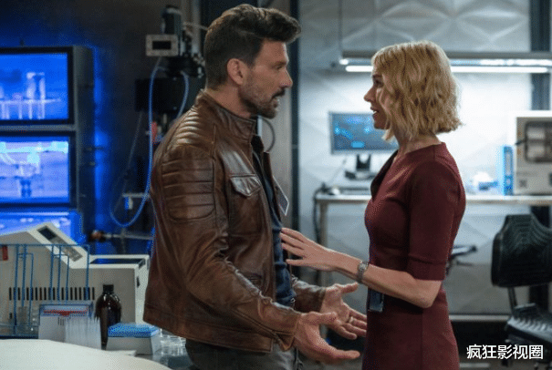 弗兰克|吴京《战狼2》成就了一位好莱坞巨星,反派BOSS成为美国爆款