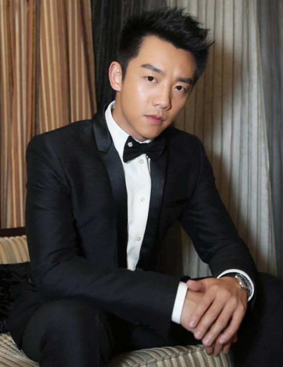 郑恺|闪婚放弃6年前任，婚后首次综艺合体互动，网友：明白闪婚理由了