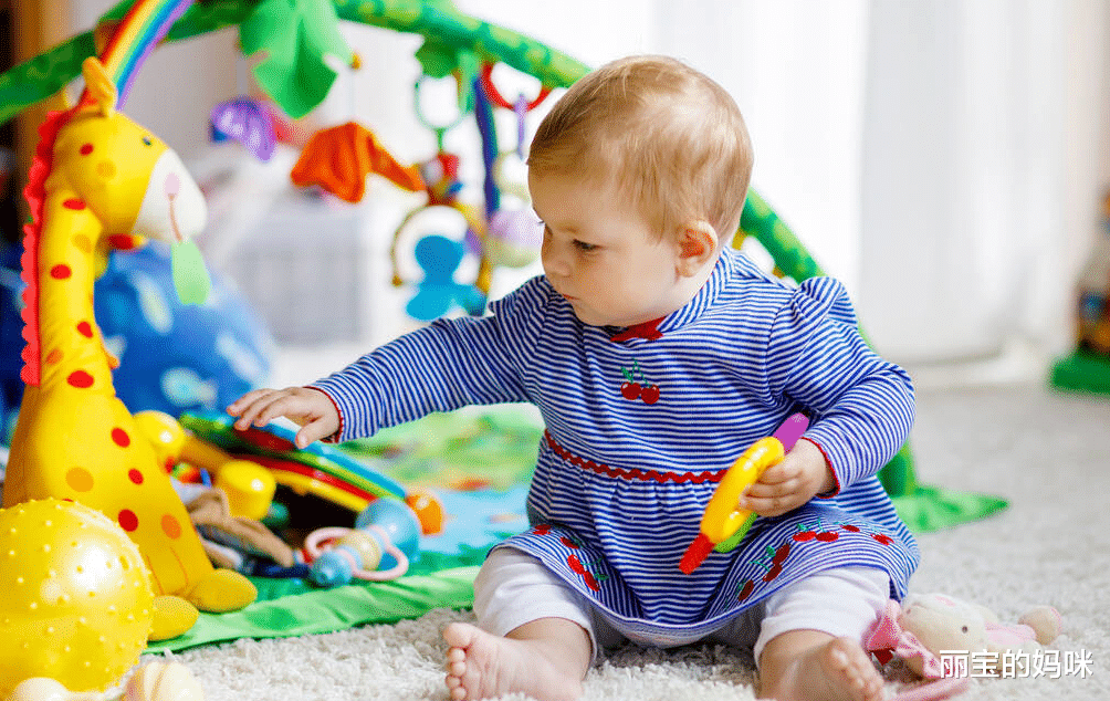 丽宝的妈咪|孩子是不是个聪明娃，从手部就能看出端倪，家长可以验证一下