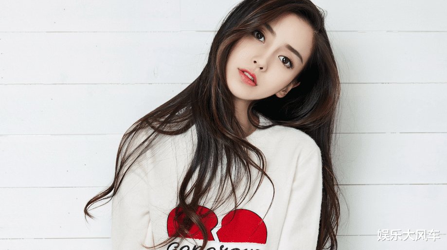 杨幂|日媒票选最具好感30位大陆女星，杨幂上榜，榜首上榜亚洲最美女性