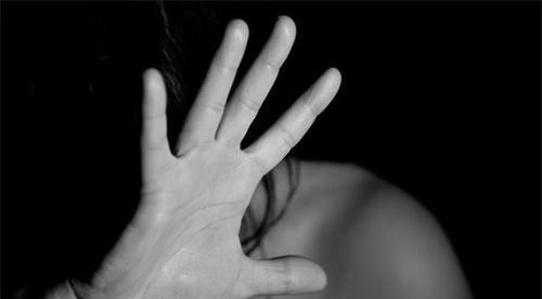 四川省 四川一男子为何将妻子绑树上5个月？妻子饿死后，家属却谅解女婿