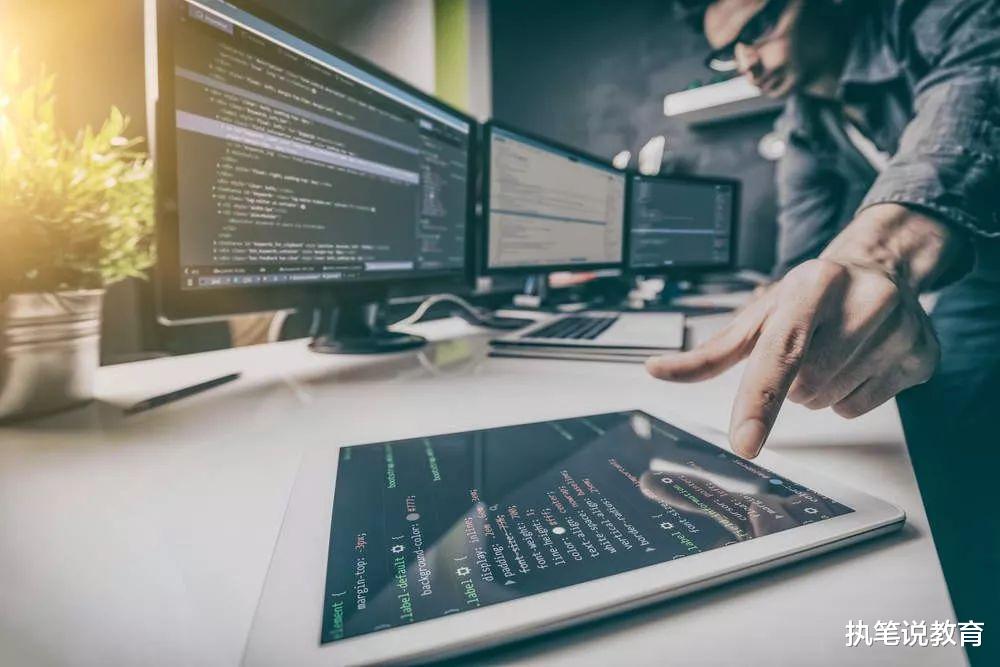 大学|大学如果只能上二本，高考志愿尽量避免3类专业，4类专业前景不错