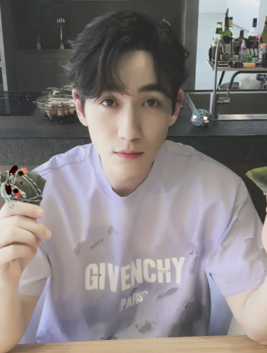 带货|明星品牌带货能力大洗牌！蔡徐坤跌至第6，热巴第3，榜首断层第一