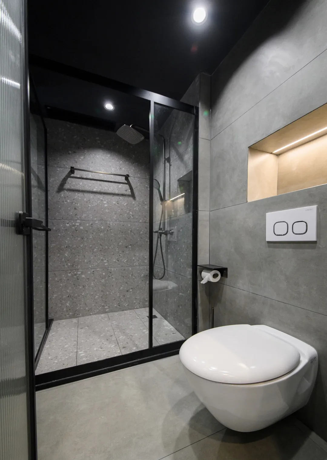 120㎡黑白灰三居，业主喜欢的高级范