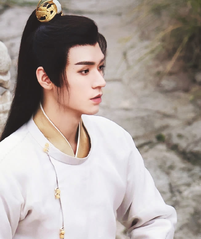 龚俊|龚俊即将脱离“古代生活”，自曝新剧快杀青，演技会有绝对的进步