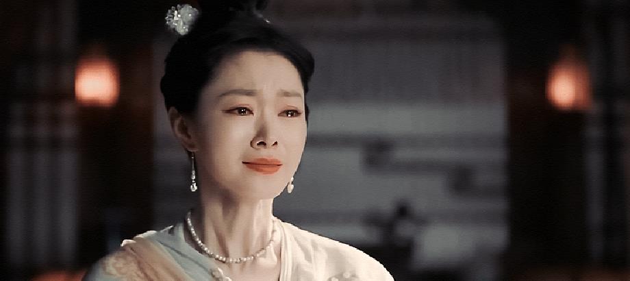 街拍|双宋合作，新剧开播女主遭碾压，宋轶的古装造型从不会让人失望！