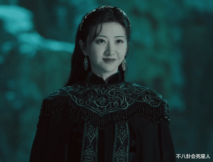 明星|对双眼皮“下手”的明星：浮肿、宽大、失败返工，一个比一个狠