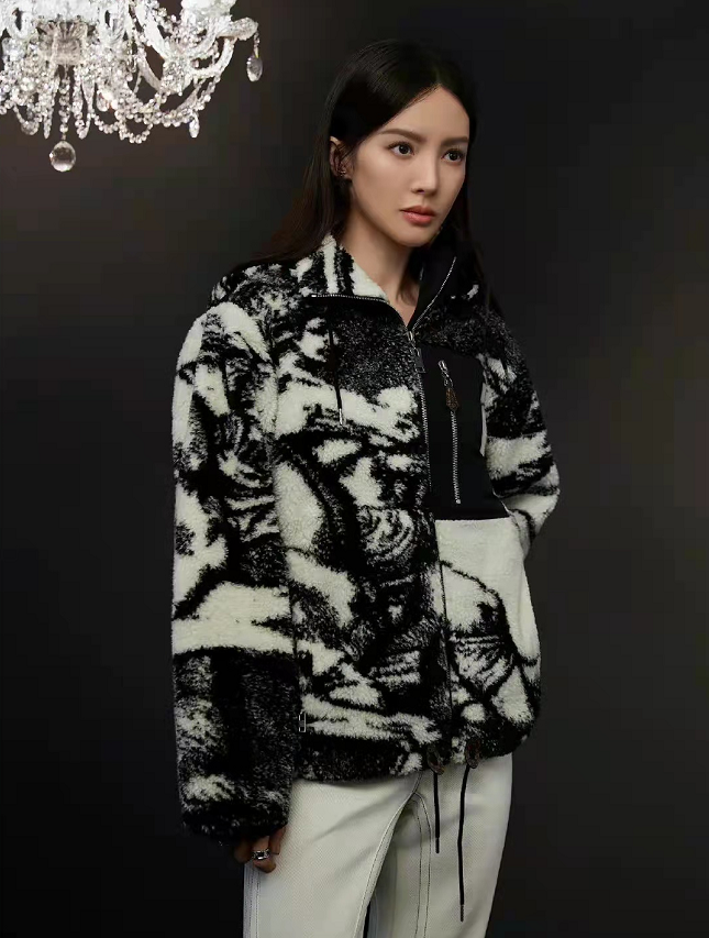 lv|LV秀预热！宣传照全员涂黑粉展现欧美高级感，刘亦菲瘦回颜值巅峰