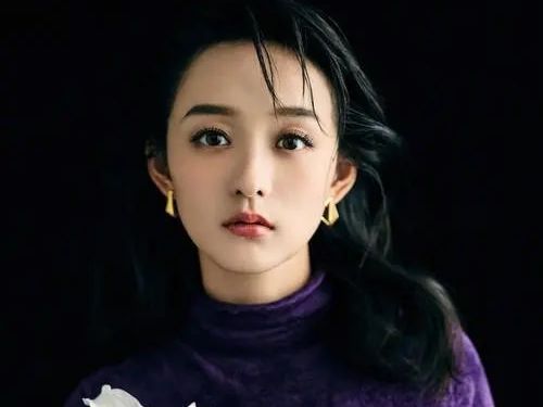 高伟光|何泓姗新剧官宣，挑战“双面人”大女主，这次找对了合适的角色？
