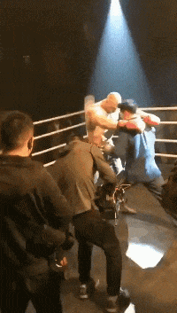 秋秋聊育儿|神回复:女朋友在当足浴技师,工资一个月最少两万起步,正规么?