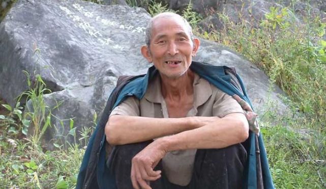 吕周小盼说情感|乙肝最怕癌变，肝病专家：做好2件事，轻松绕开癌症！