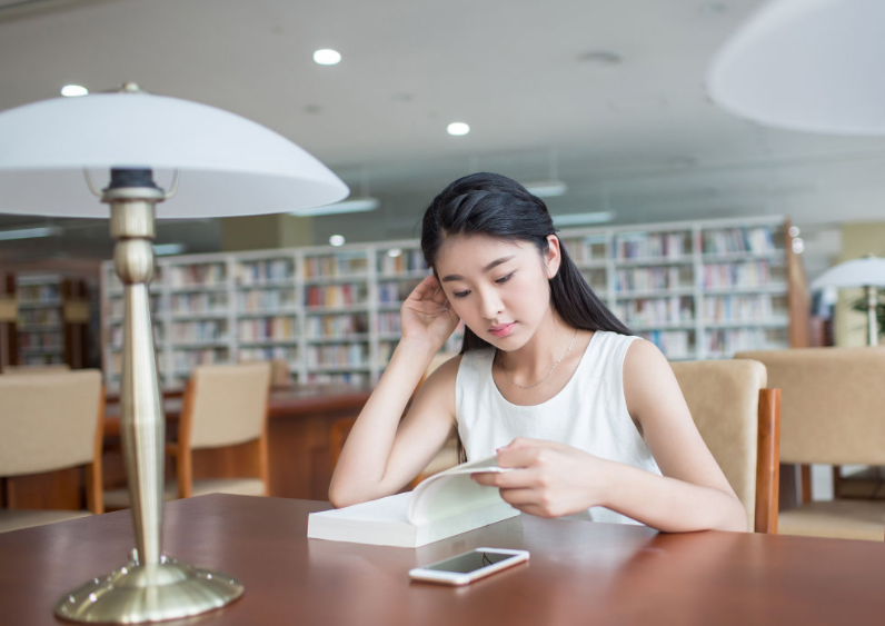 招聘|央行招聘近5000人，有4个专业招录人数最多，薪资待遇堪比公务员