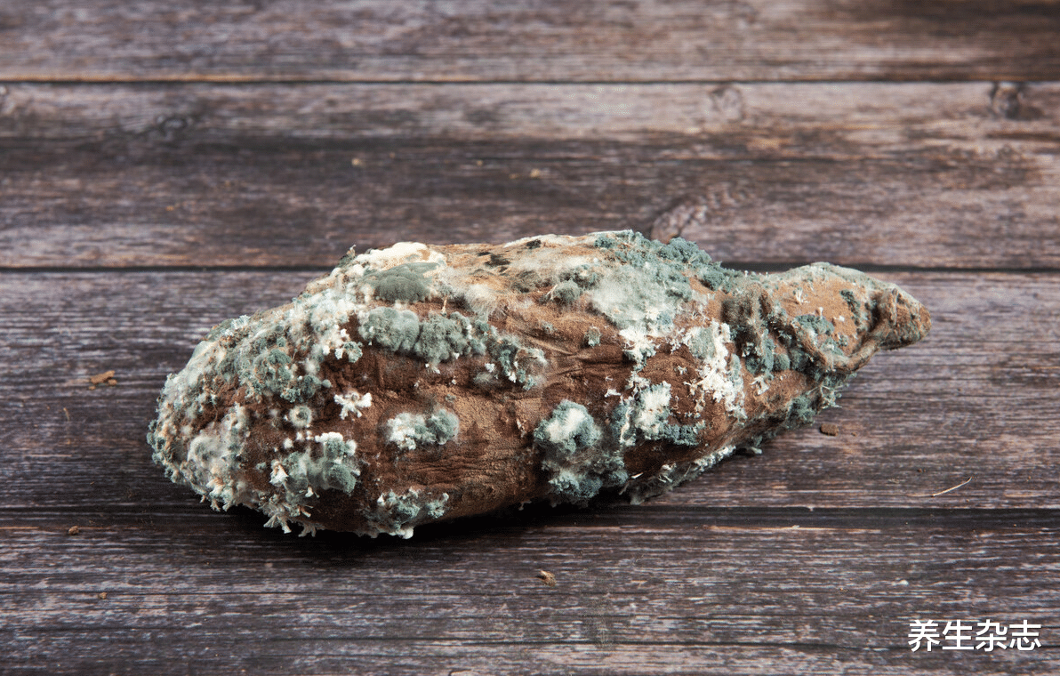 红豆|卫生组织呼吁：“1粗粮”停止食用，比喝10斤酒还伤肝，趁早撤下餐桌