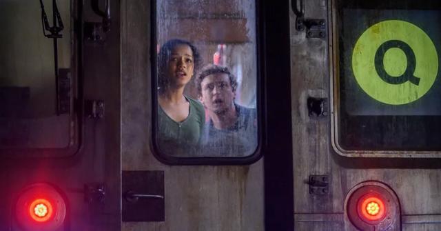 盛纮|从头到尾都紧张刺激，2021年最大胆的电影就是这部