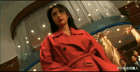 朱茵|五官有致命硬伤，却是公认的女神，娱乐圈氛围感美人的神奇魔力！