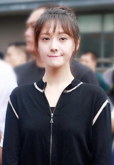 郑爽|为什么娱乐圈不会对郑爽过多指责和封杀？传说她手里有“王炸”