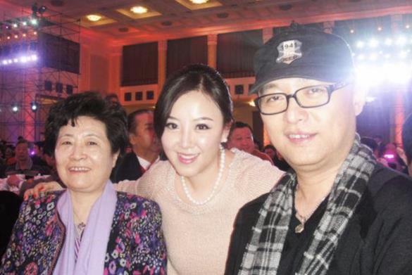 孟非|孟非出人头地后：母亲留着泪说到，李雪是个好孩子，你不能辜负她