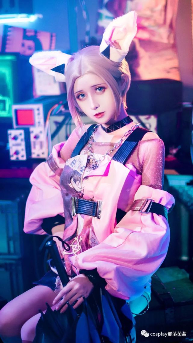 公孙离|cos：王者荣耀公孙离无限星赏官cos正片@奶狮