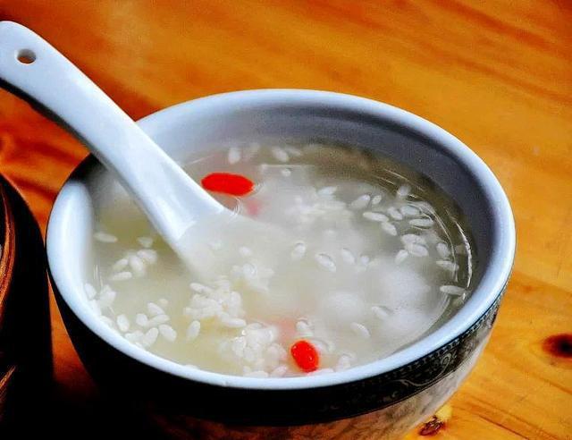 补钙|女人吃甜酒酿有什么好处呢？
