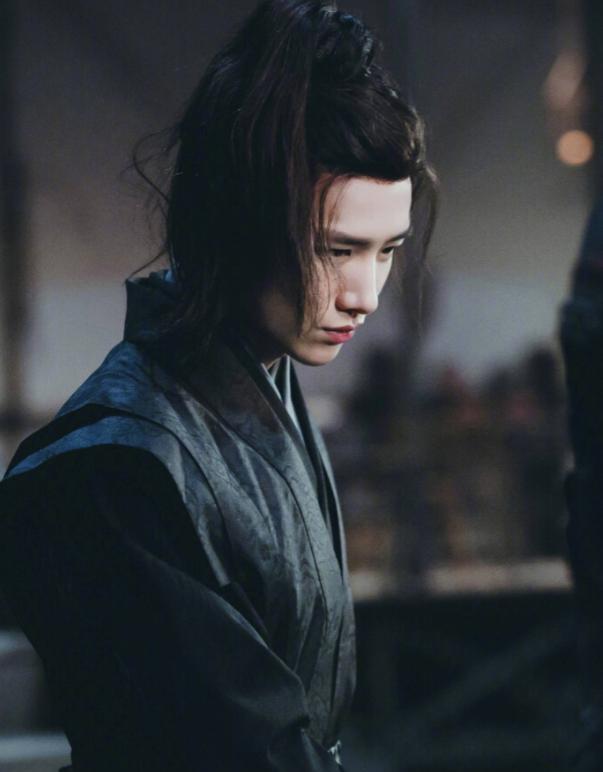 白敬亭|只有一部古装扮相也足以惊艳观众，白敬亭上榜，而他更绝！