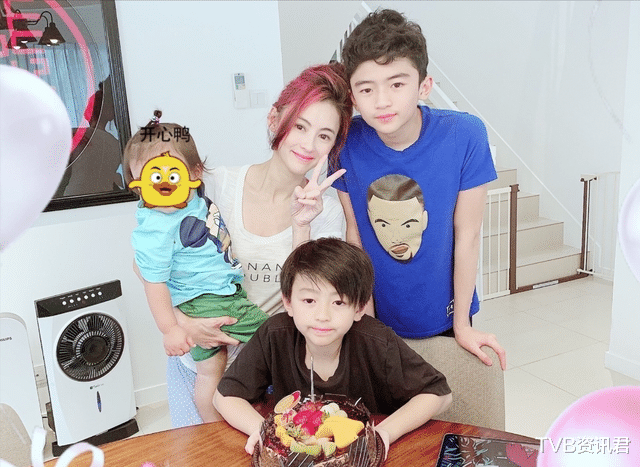 谢霆锋|离婚各精彩！谢霆锋入市半年净赚5千万，张柏芝直播带货吸金3千万