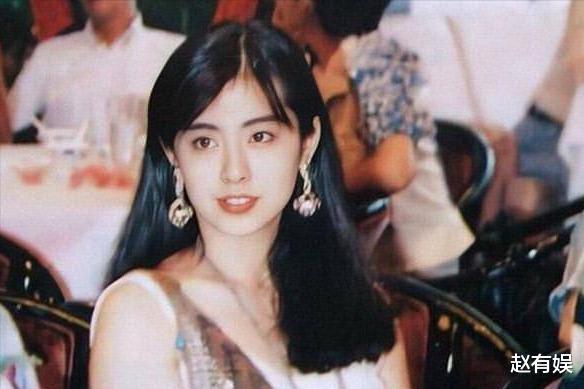 孙怡|卖鱼版“王祖贤”：已婚还是2个娃的妈，宰鱼切片一把好手