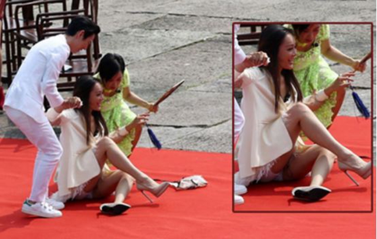 范冰冰|细数明星们那些尴尬无比的照片，他们再有钱也删不掉，张张辣眼睛