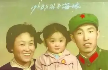 张海燕|“当代武则天”张海燕，专找小鲜肉，是追寻真爱还是贪图享受？