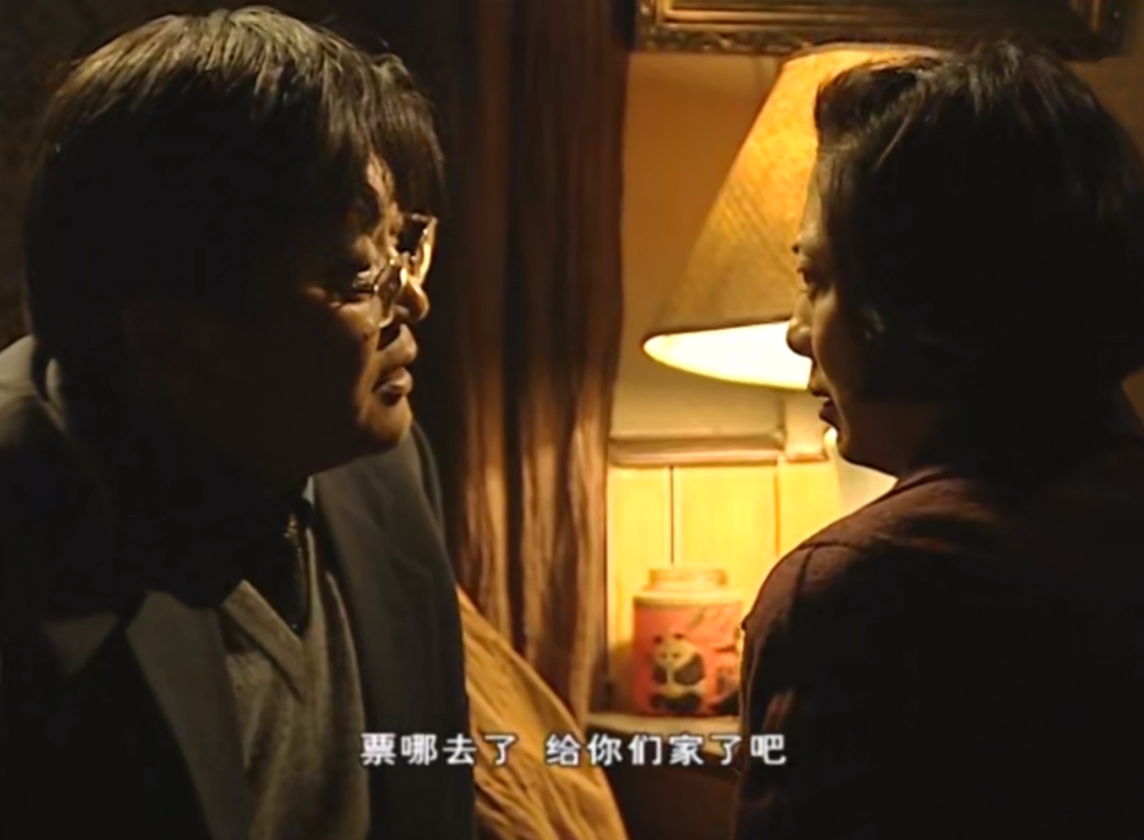 恋上糖果甜 《家有九凤》原著“农夫与蛇”的婚姻，五凤被狠狠伤过后，终醒悟