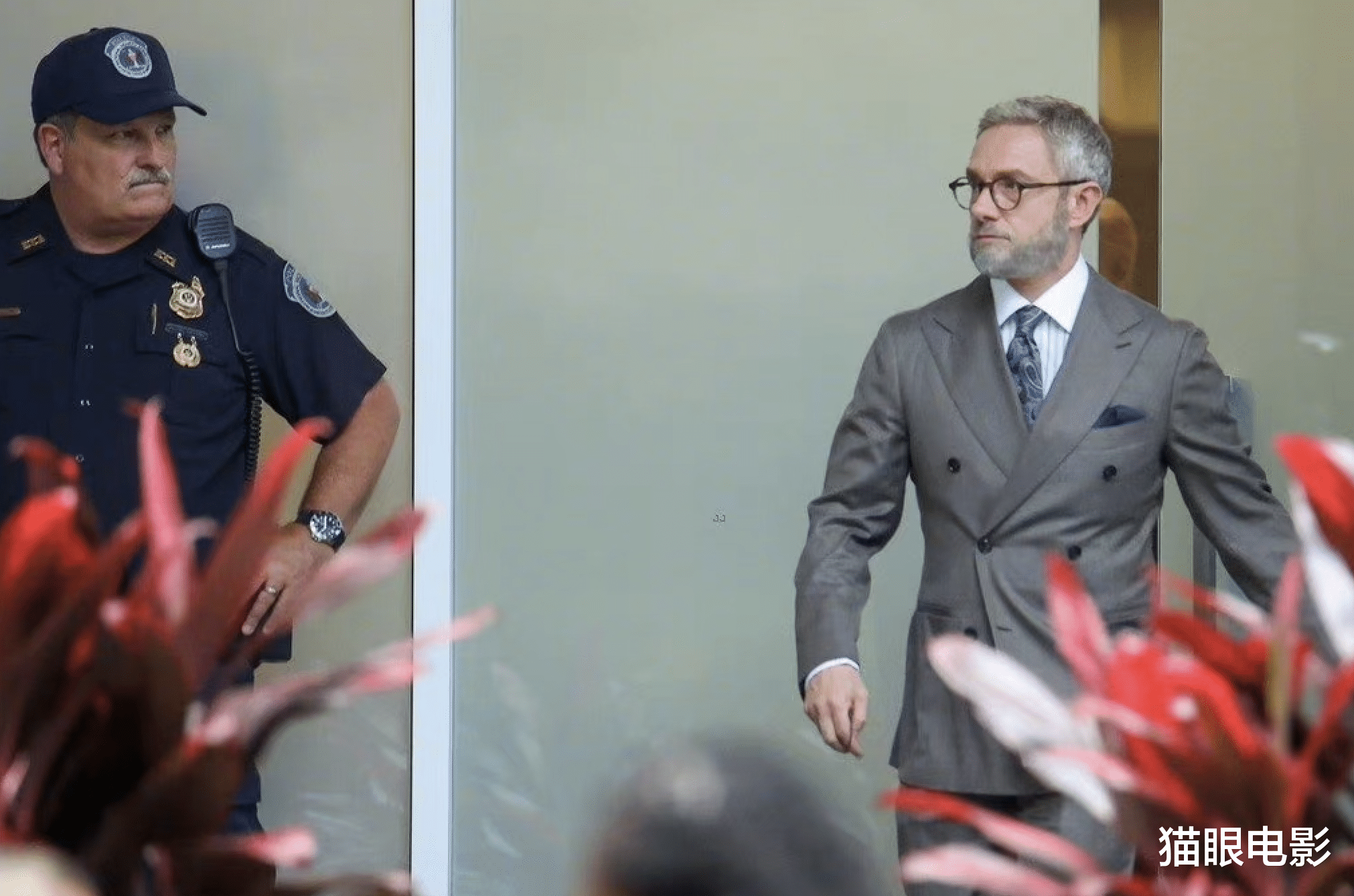 片场|漫威黑豹2最新片场照，二代钢铁侠首次亮相，在麻省理工疾速飙车